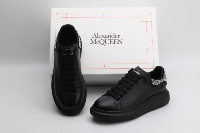 MQ SNEAKERS