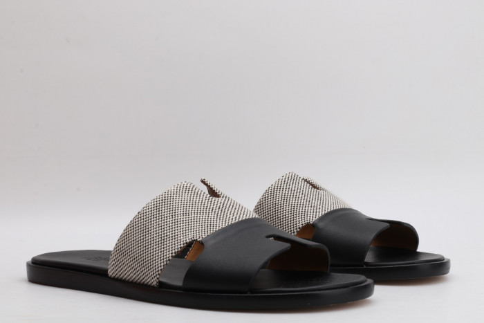 Herme Slippers