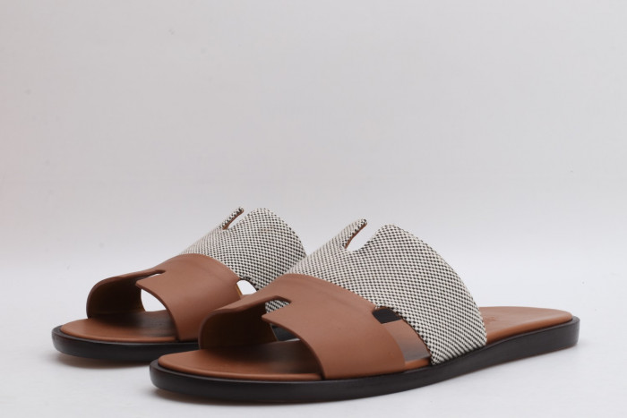 Herme Slippers