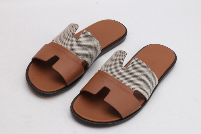 Herme Slippers