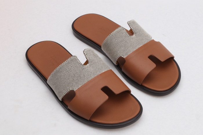 Herme Slippers