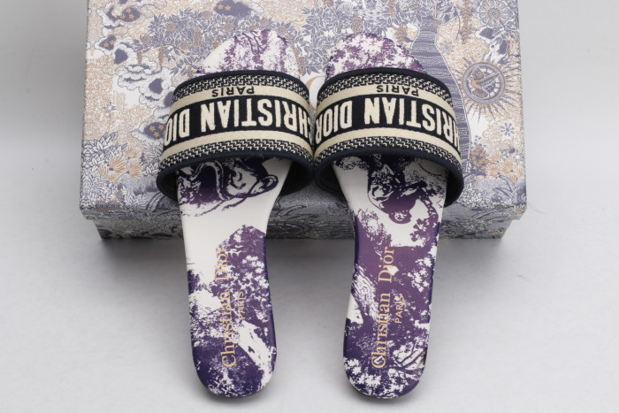 DR SLIPPERS