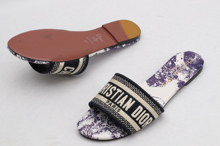 DR SLIPPERS