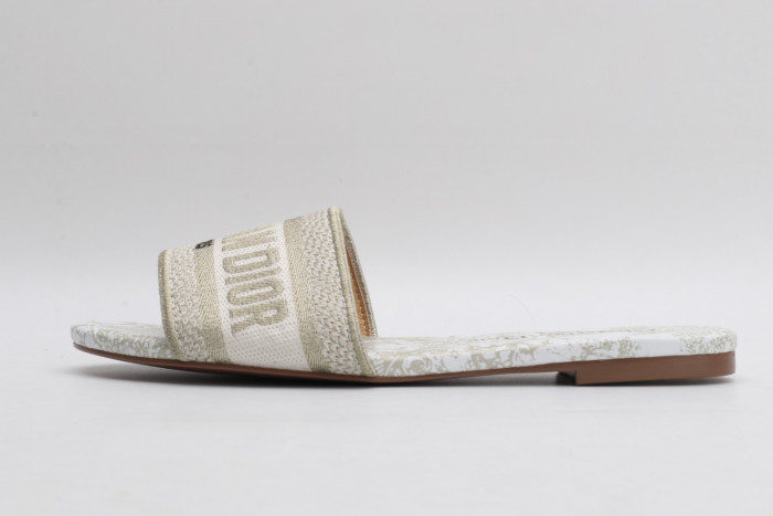 DR SLIPPERS