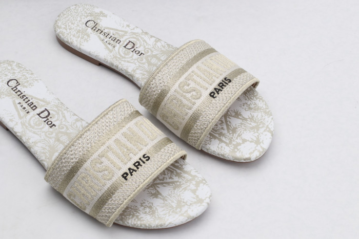 DR SLIPPERS
