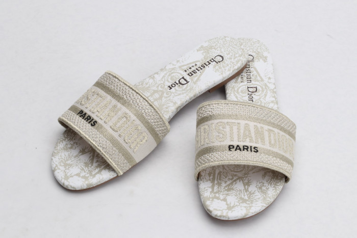 DR SLIPPERS