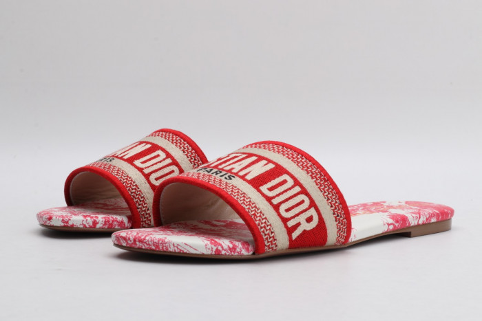 DR SLIPPERS