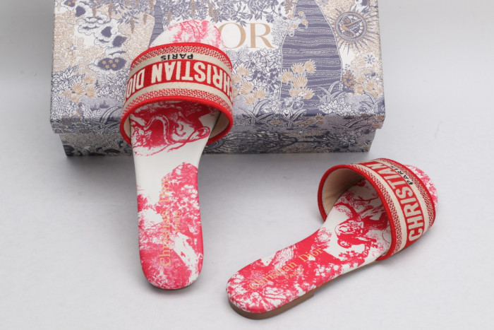 DR SLIPPERS