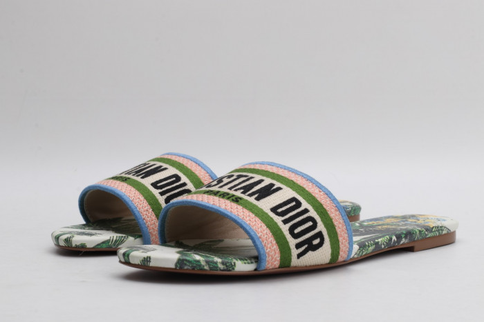 DR SLIPPERS