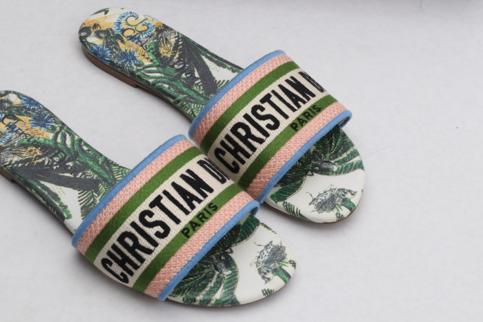 DR SLIPPERS