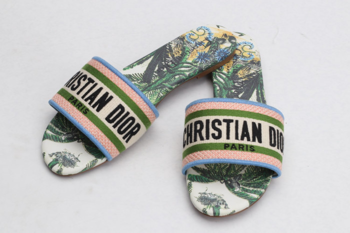 DR SLIPPERS