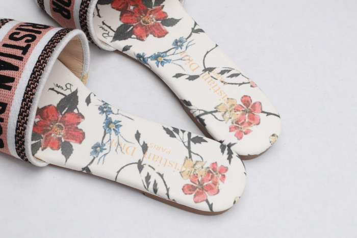 DR SLIPPERS