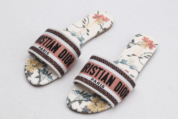 DR SLIPPERS