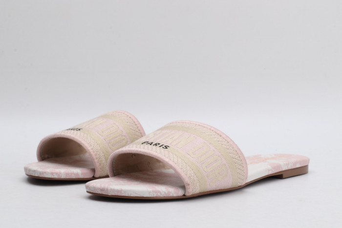 DR SLIPPERS