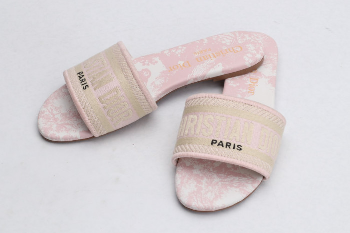 DR SLIPPERS