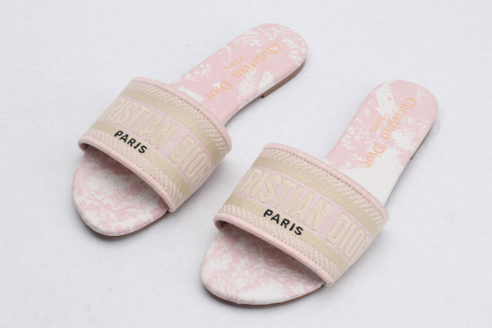 DR SLIPPERS