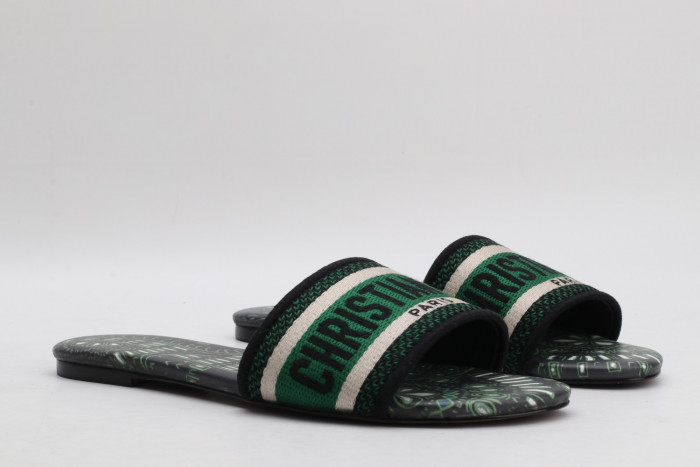 DR SLIPPERS