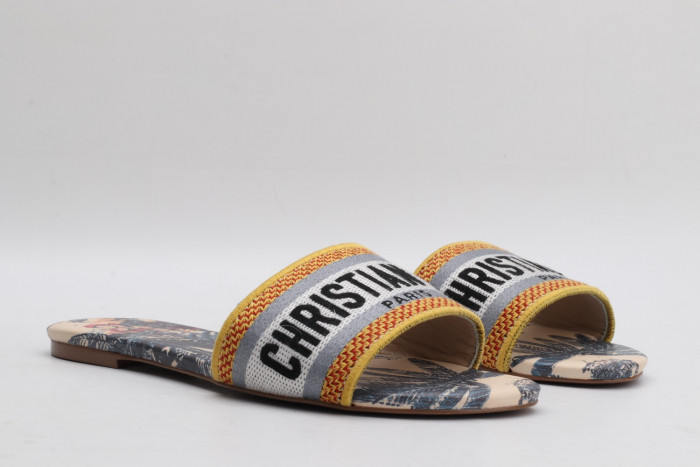 DR SLIPPERS