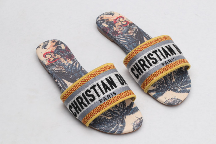 DR SLIPPERS