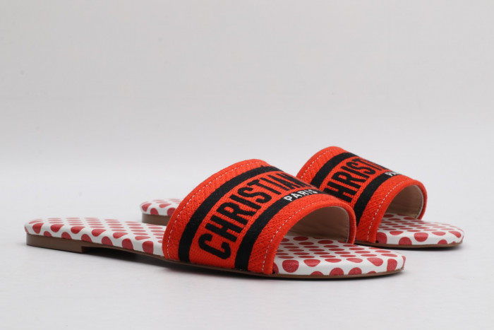 DR SLIPPERS