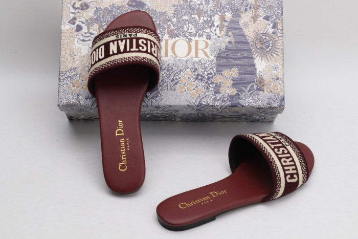 DR SLIPPERS