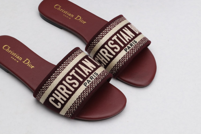 DR SLIPPERS