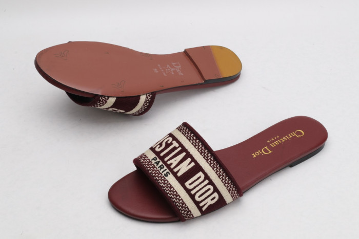 DR SLIPPERS