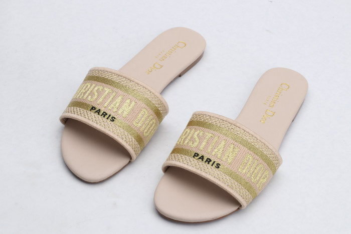 DR SLIPPERS