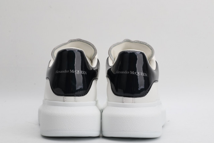 MQ SNEAKERS
