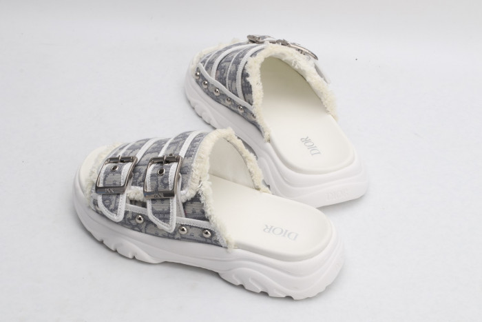 DR SLIPPERS