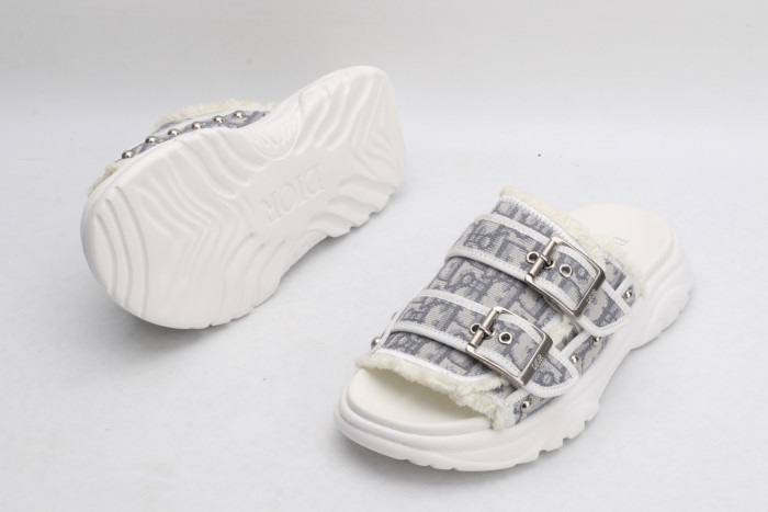 DR SLIPPERS