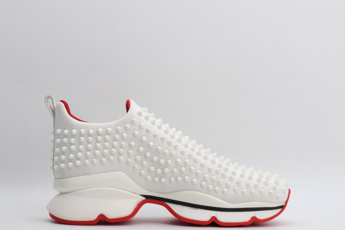 CLBSNEAKER