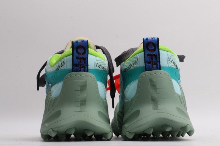 OFF-WHITE C/O ODSY-1000 SNEAKER