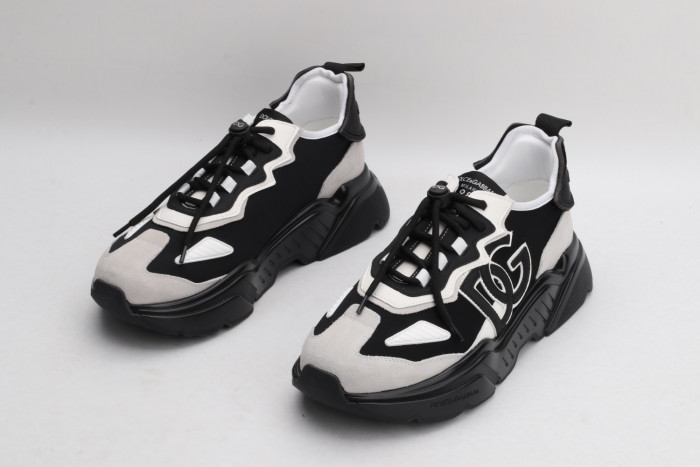 DG SNEAKER