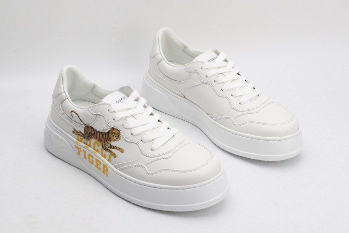 GUCC LOW-TOP SNEAKER