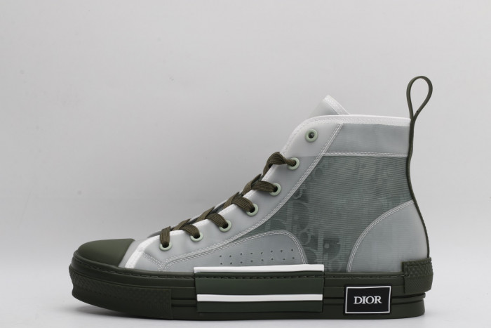 DR B23 Sneakers