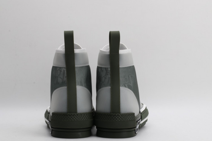 DR B23 Sneakers