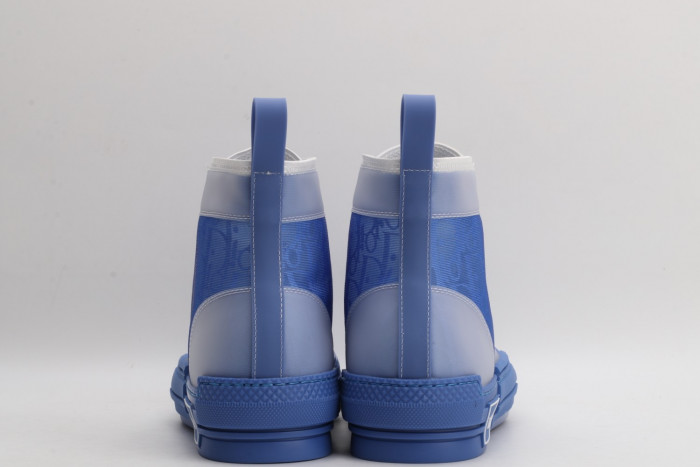 DR B23 Sneakers