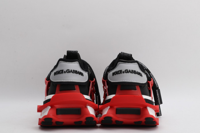 DG SNEAKER