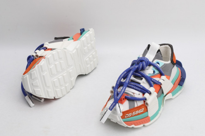 DG SNEAKER