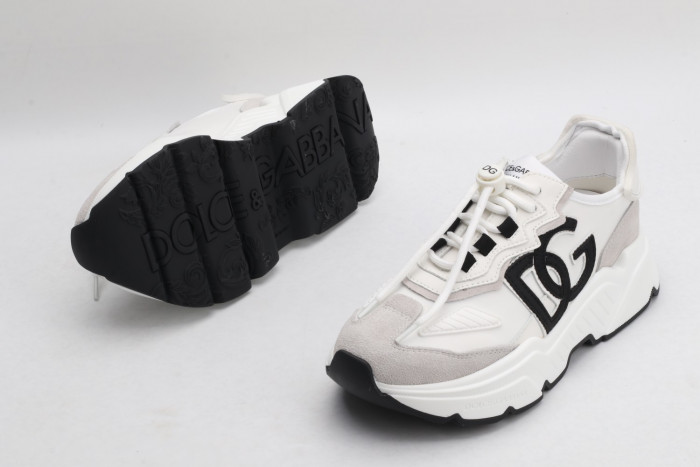 DG SNEAKER