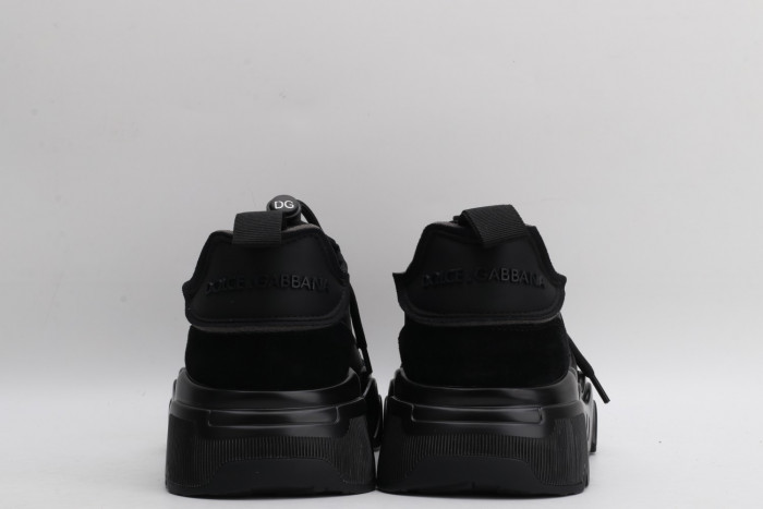 DG SNEAKER