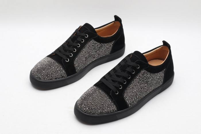 CLBSNEAKER