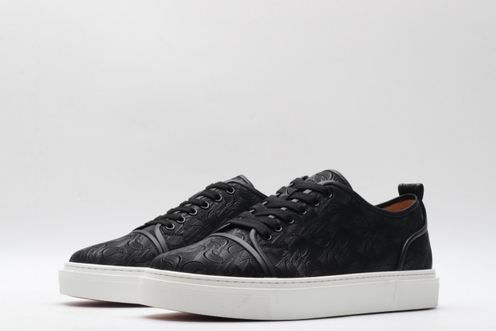 CLBSNEAKER