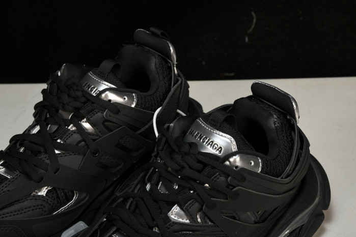 BLCG TRACK SNEAKER 542436 W2FSC 1081