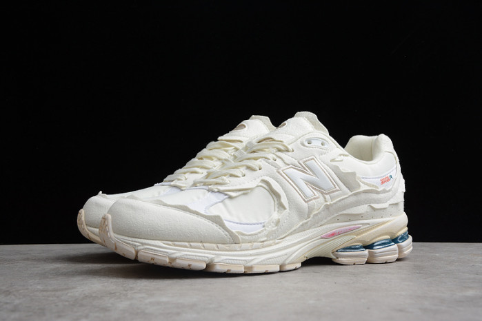 New Balance 2002R Protection Pack Sea Salt M2002RDC