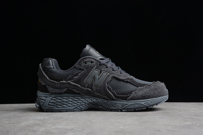 New Balance 2002R Protection Pack Phantom M2002RDB