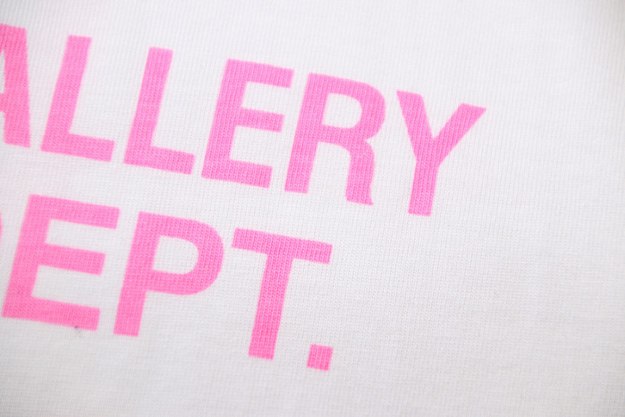 GA11ERY DEPT. T-SHIRT 24042327