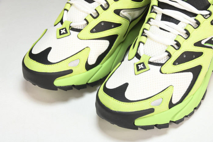 LV RUNNER TATIC SNEAKER 1A9JER