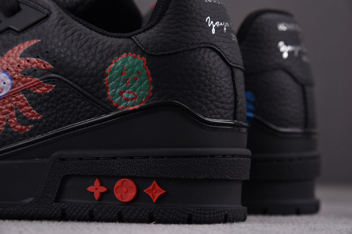 LV TRAINER SNEAKER